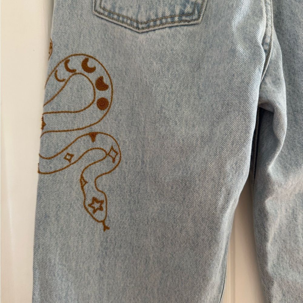 🐍Custom Levi’s Snake Reputation Embroidered Light Blue Jeans 25 - Picture 6 of 10